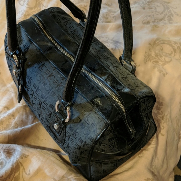 Not Available - Picture 1 of 7